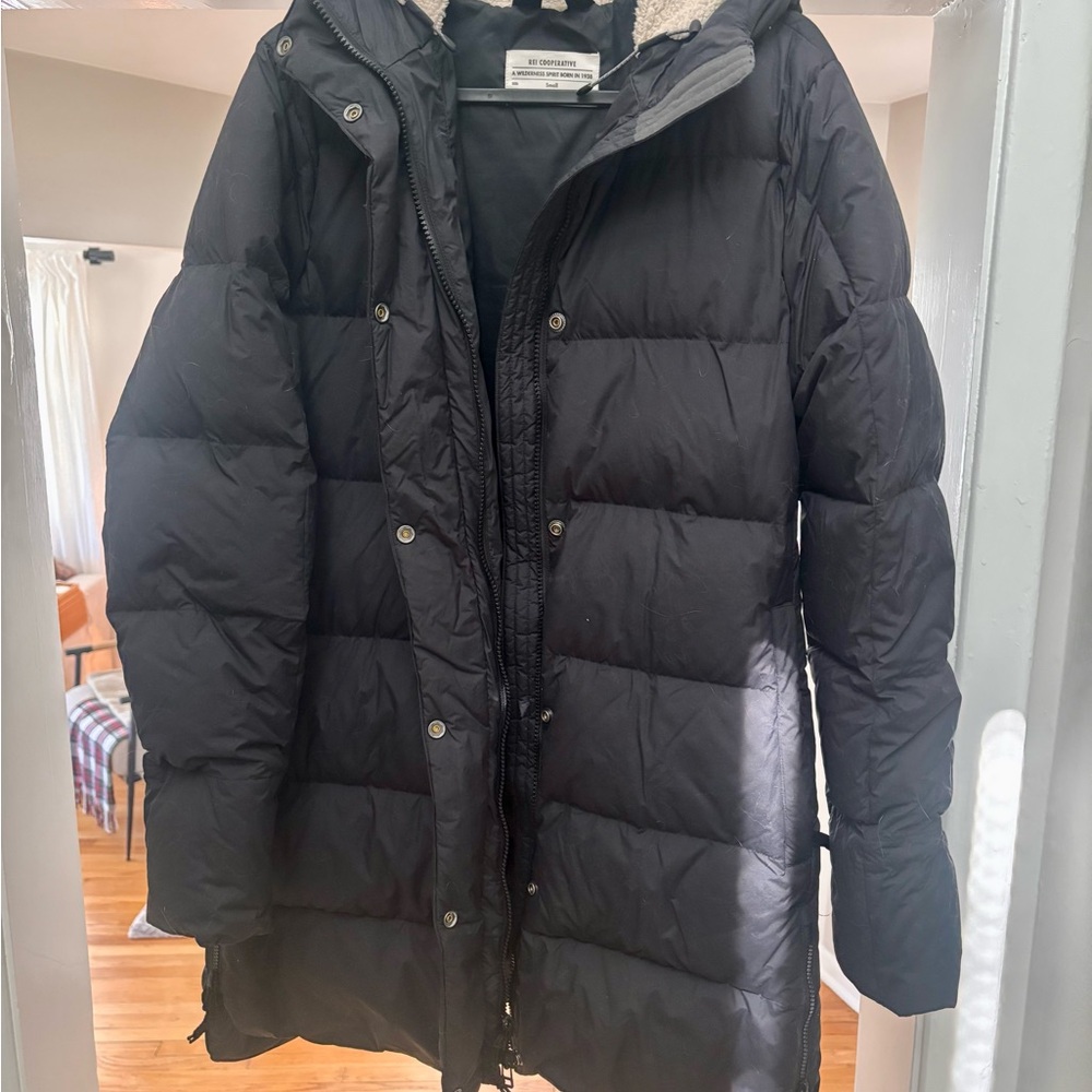 REI Women's Black Puffer Coat